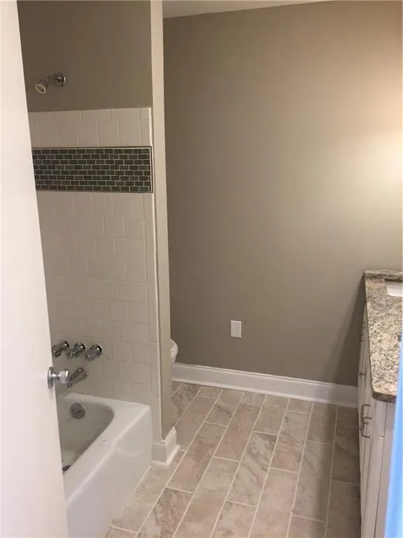 6851 Roswell Road Unit A5, Atlanta, Georgia 30328, 2 Bedrooms Bedrooms, ,2 BathroomsBathrooms,Residential,Sold,6851 Roswell Road Unit A5,6019072