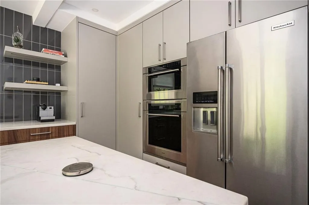 Additional view of kitchen