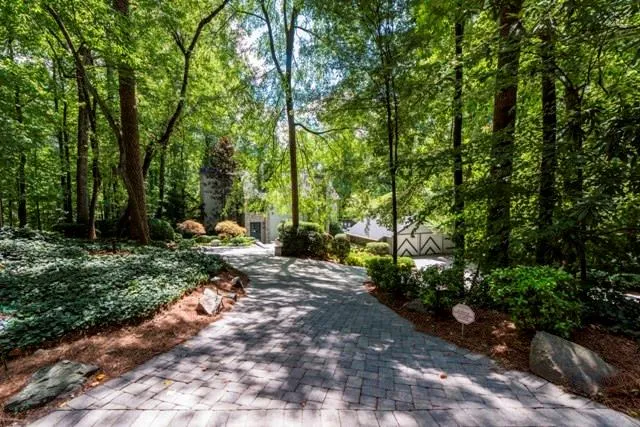 910 Crest Valley Drive, Atlanta, Georgia 30327, 5 Bedrooms Bedrooms, ,5 BathroomsBathrooms,Residential,Sold,910 Crest Valley Drive,5880010 910 Crest Valley Drive, Atlanta, Georgia 30327, 5 Bedrooms Bedrooms, ,5 BathroomsBathrooms,Residential,Sold,910 Crest Valley Drive,5880010