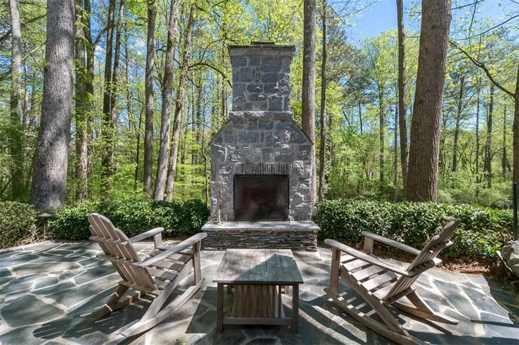 910 Crest Valley Drive, Atlanta, Georgia 30327, 5 Bedrooms Bedrooms, ,5 BathroomsBathrooms,Residential,Sold,910 Crest Valley Drive,5880010 910 Crest Valley Drive, Atlanta, Georgia 30327, 5 Bedrooms Bedrooms, ,5 BathroomsBathrooms,Residential,Sold,910 Crest Valley Drive,5880010