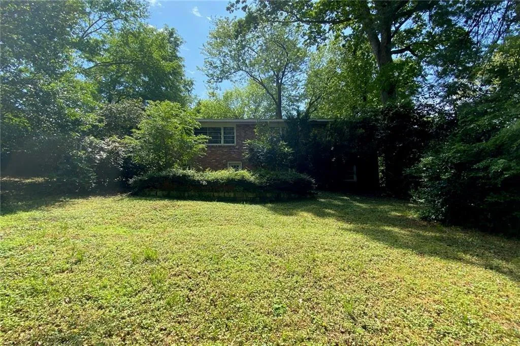 480 Forest Hills Drive, Sandy Springs, Georgia 30342, 4 Bedrooms Bedrooms, ,2 BathroomsBathrooms,Residential,Sold,480 Forest Hills Drive,6873949