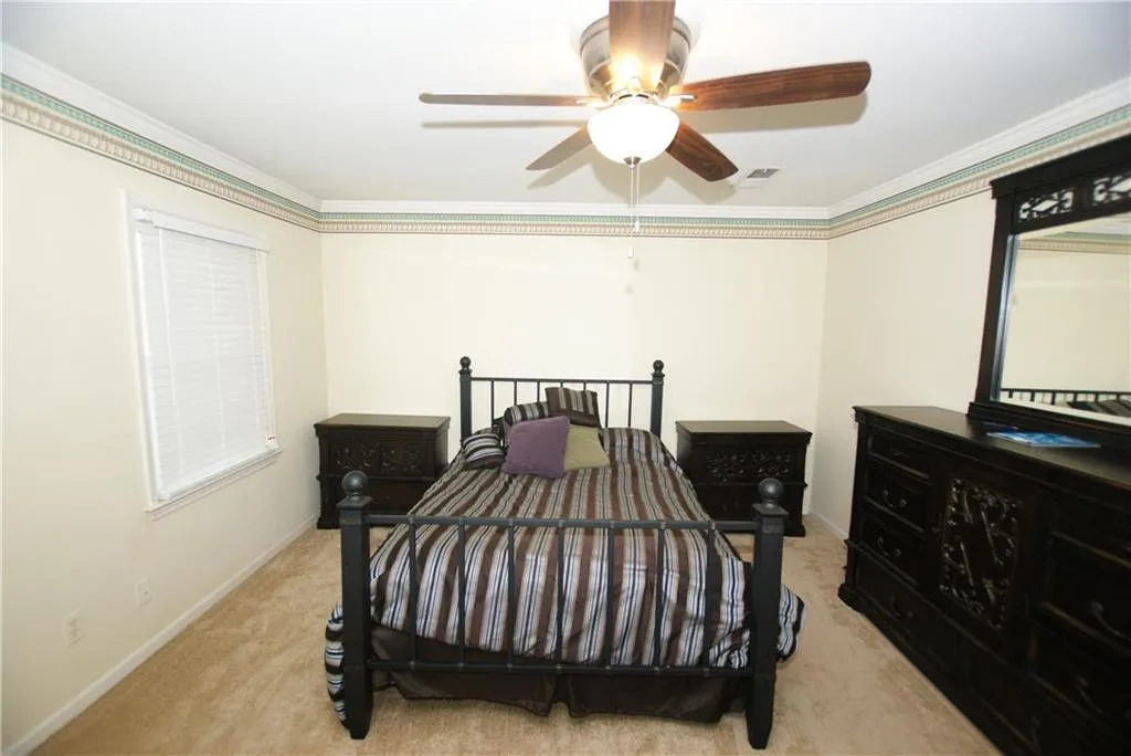 5263 Glenridge Drive, Atlanta, Georgia 30342, 3 Bedrooms Bedrooms, ,3 BathroomsBathrooms,Residential,Sold,5263 Glenridge Drive,5772900