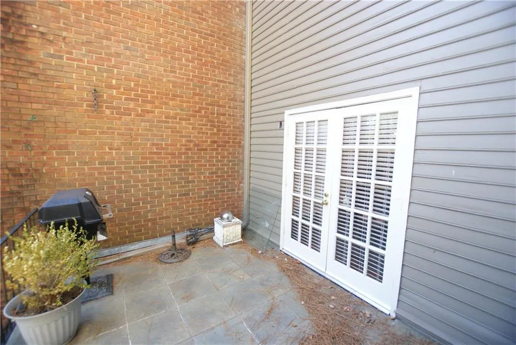 5263 Glenridge Drive, Atlanta, Georgia 30342, 3 Bedrooms Bedrooms, ,3 BathroomsBathrooms,Residential,Sold,5263 Glenridge Drive,5772900