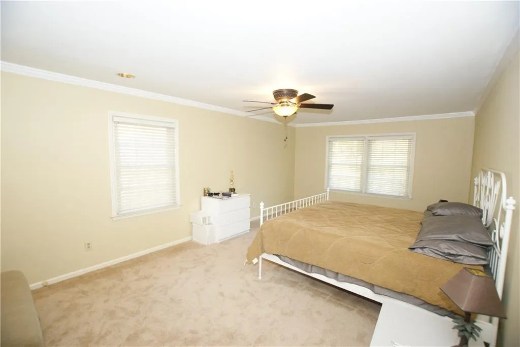 5263 Glenridge Drive, Atlanta, Georgia 30342, 3 Bedrooms Bedrooms, ,3 BathroomsBathrooms,Residential,Sold,5263 Glenridge Drive,5772900