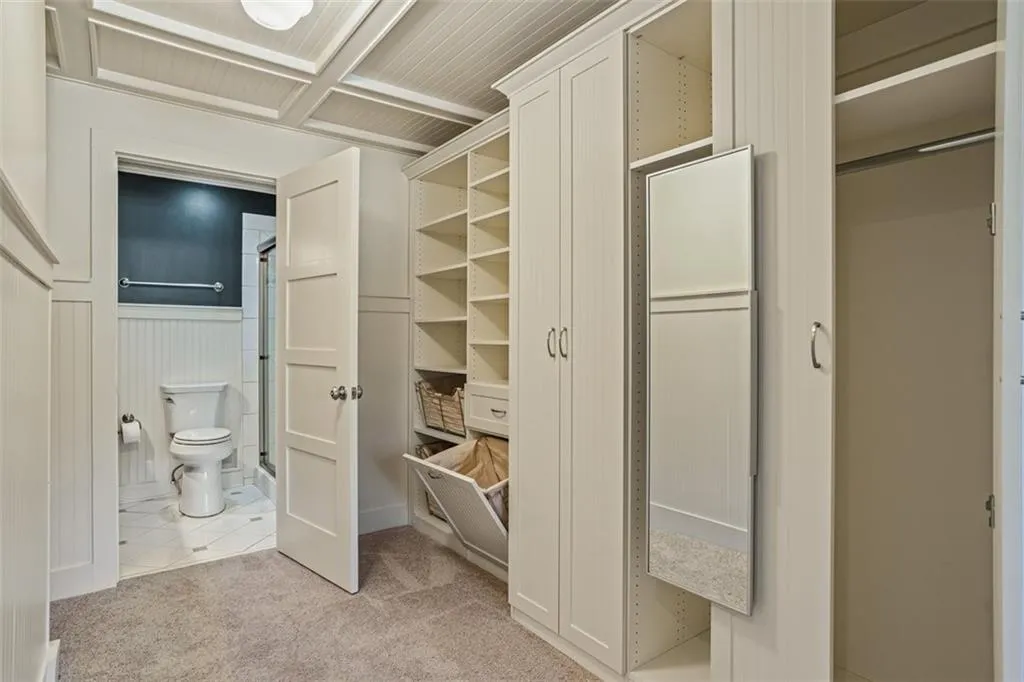 706 Barrington Hills Drive, Atlanta, Georgia 30350, 2 Bedrooms Bedrooms, ,2 BathroomsBathrooms,Residential,Sold,706 Barrington Hills Drive,7546337