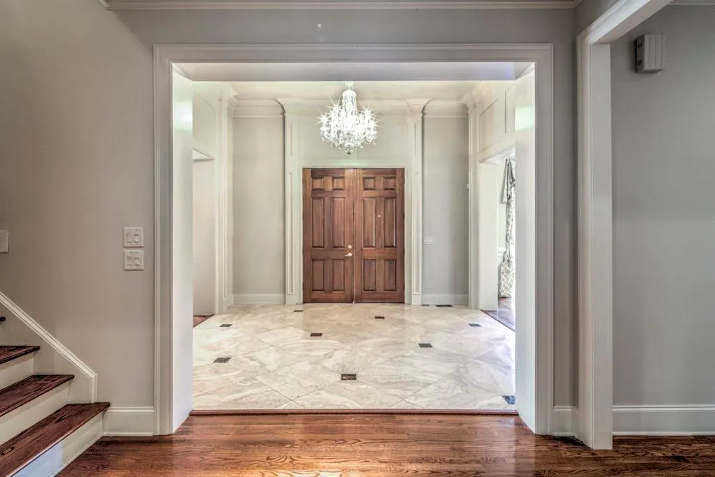 705 Estate Way, Atlanta, Georgia 30319, 5 Bedrooms Bedrooms, ,5 BathroomsBathrooms,Residential,Sold,705 Estate Way,5971899