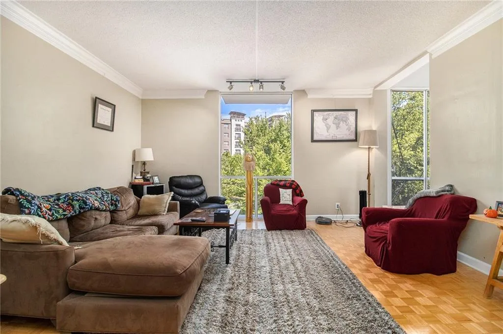 130 26th Street Nw Unit 404, Atlanta, Georgia 30309, 1 Bedroom Bedrooms, ,1 BathroomBathrooms,Residential,For Sale,130 26th Street Nw Unit 404,7646728
