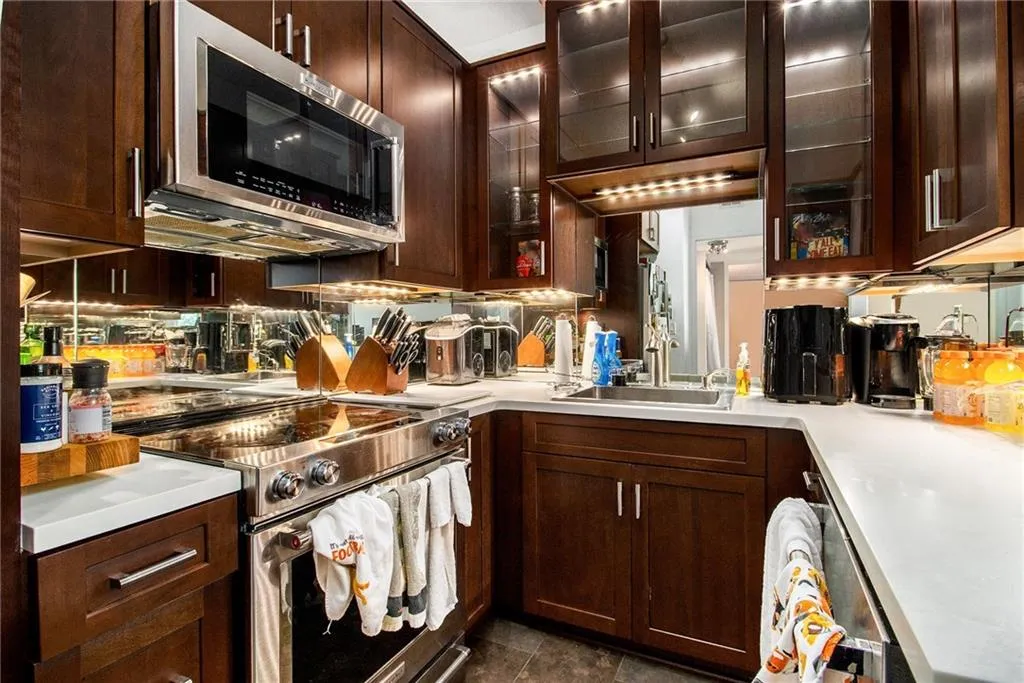 130 26th Street Nw Unit 404, Atlanta, Georgia 30309, 1 Bedroom Bedrooms, ,1 BathroomBathrooms,Residential,For Sale,130 26th Street Nw Unit 404,7646728