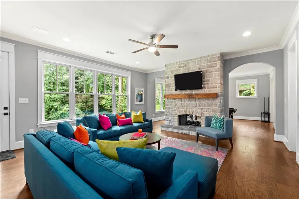 4535 Lake Forrest Drive, Atlanta, Georgia 30342, 7 Bedrooms Bedrooms, ,7 BathroomsBathrooms,Residential,Sold,4535 Lake Forrest Drive,6942907