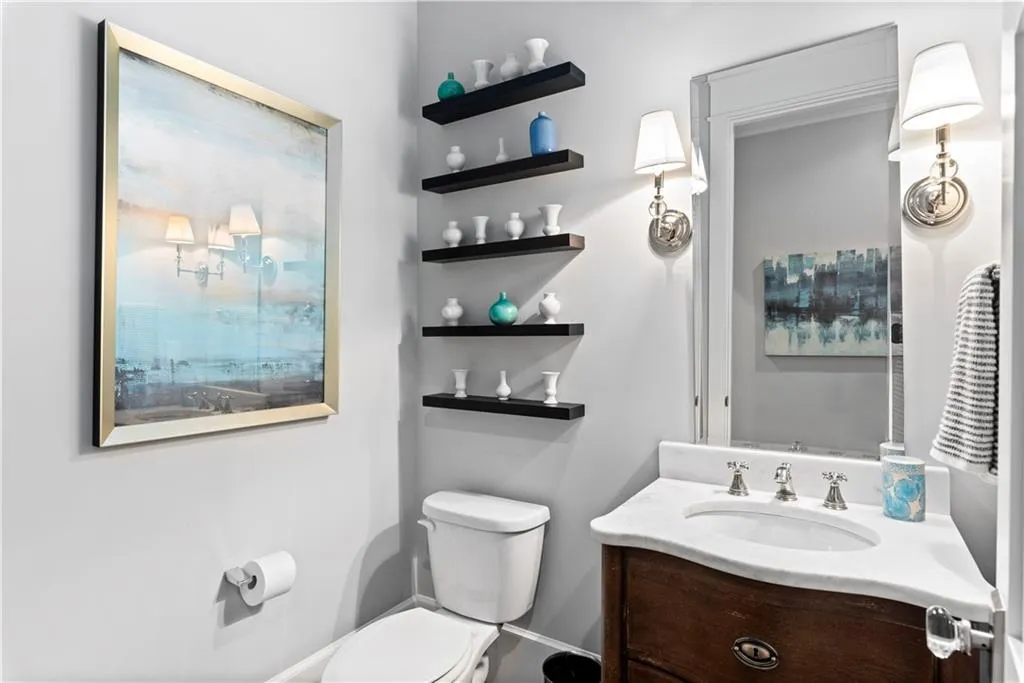 4535 Lake Forrest Drive, Atlanta, Georgia 30342, 7 Bedrooms Bedrooms, ,7 BathroomsBathrooms,Residential,Sold,4535 Lake Forrest Drive,6942907