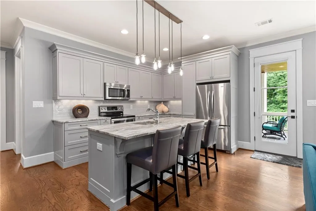 4535 Lake Forrest Drive, Atlanta, Georgia 30342, 7 Bedrooms Bedrooms, ,7 BathroomsBathrooms,Residential,Sold,4535 Lake Forrest Drive,6942907