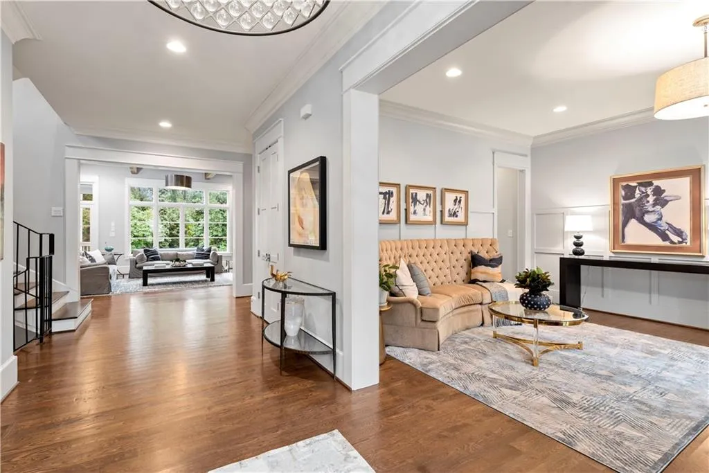 4535 Lake Forrest Drive, Atlanta, Georgia 30342, 7 Bedrooms Bedrooms, ,7 BathroomsBathrooms,Residential,Sold,4535 Lake Forrest Drive,6942907