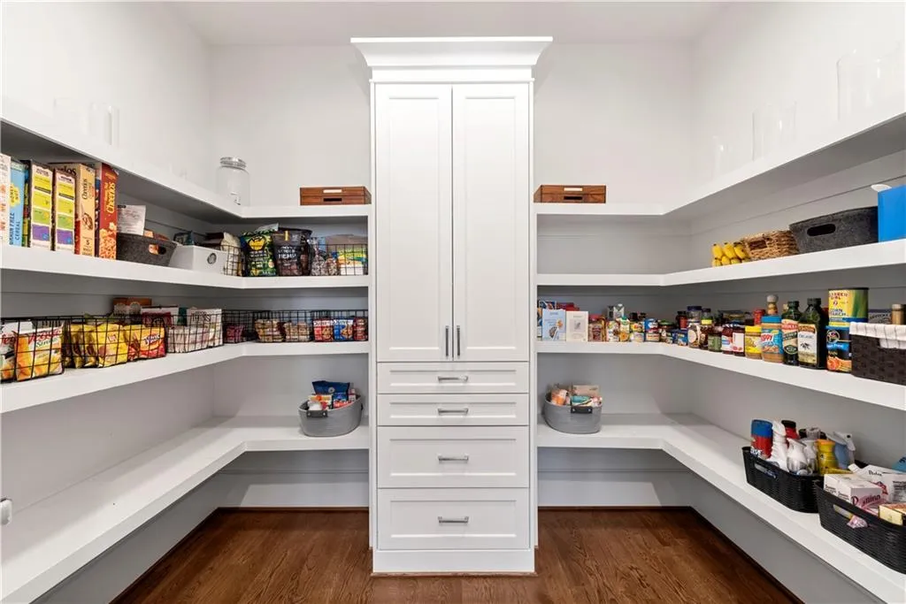 4535 Lake Forrest Drive, Atlanta, Georgia 30342, 7 Bedrooms Bedrooms, ,7 BathroomsBathrooms,Residential,Sold,4535 Lake Forrest Drive,6942907