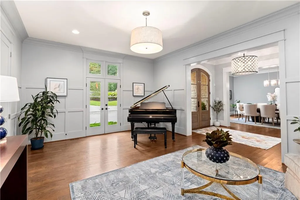 4535 Lake Forrest Drive, Atlanta, Georgia 30342, 7 Bedrooms Bedrooms, ,7 BathroomsBathrooms,Residential,Sold,4535 Lake Forrest Drive,6942907