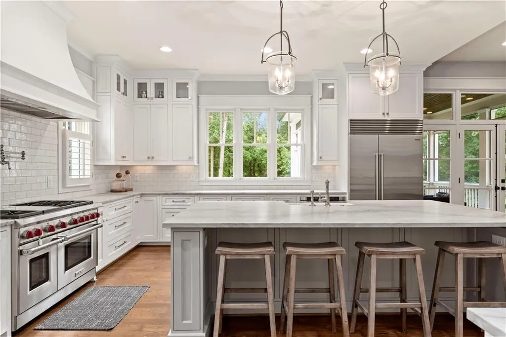 4535 Lake Forrest Drive, Atlanta, Georgia 30342, 7 Bedrooms Bedrooms, ,7 BathroomsBathrooms,Residential,Sold,4535 Lake Forrest Drive,6942907