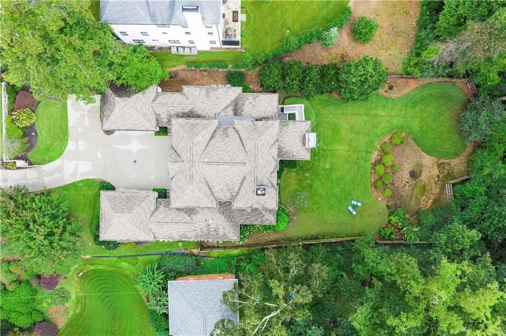 4535 Lake Forrest Drive, Atlanta, Georgia 30342, 7 Bedrooms Bedrooms, ,7 BathroomsBathrooms,Residential,Sold,4535 Lake Forrest Drive,6942907