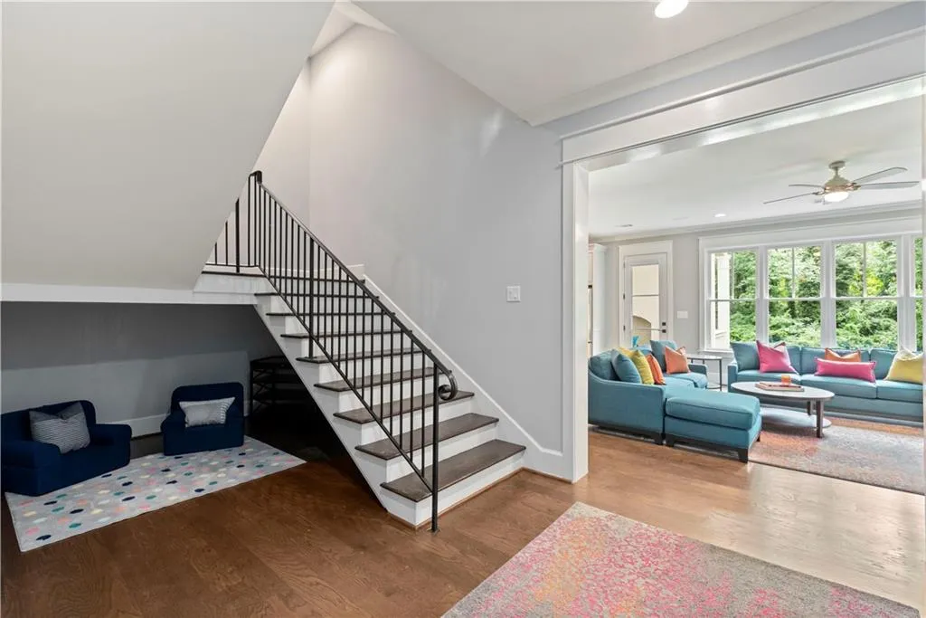 4535 Lake Forrest Drive, Atlanta, Georgia 30342, 7 Bedrooms Bedrooms, ,7 BathroomsBathrooms,Residential,Sold,4535 Lake Forrest Drive,6942907