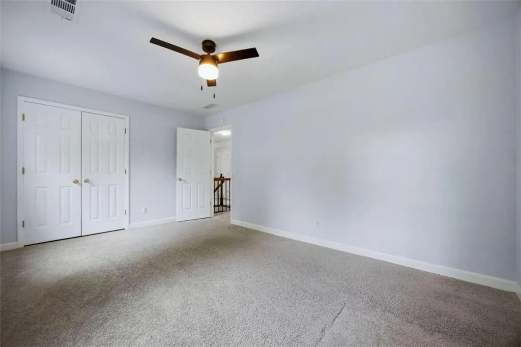 7525 S Spalding S, Sandy Springs, Georgia 30350, 5 Bedrooms Bedrooms, ,4 BathroomsBathrooms,Residential,For Sale,7525 S Spalding S,7760505