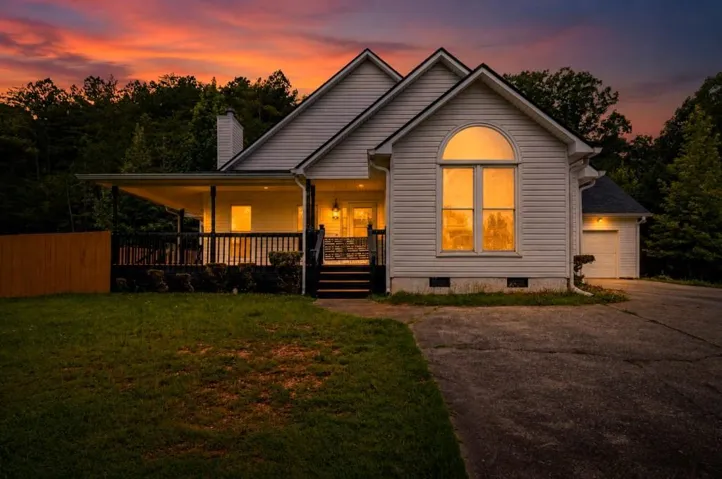 529 Cassville White Road, Cartersville, Georgia 30121