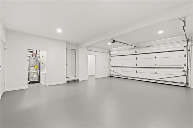1010 Edgewater Drive, Atlanta, Georgia 30328, 5 Bedrooms Bedrooms, ,5 BathroomsBathrooms,Residential,Sold,1010 Edgewater Drive,7519346