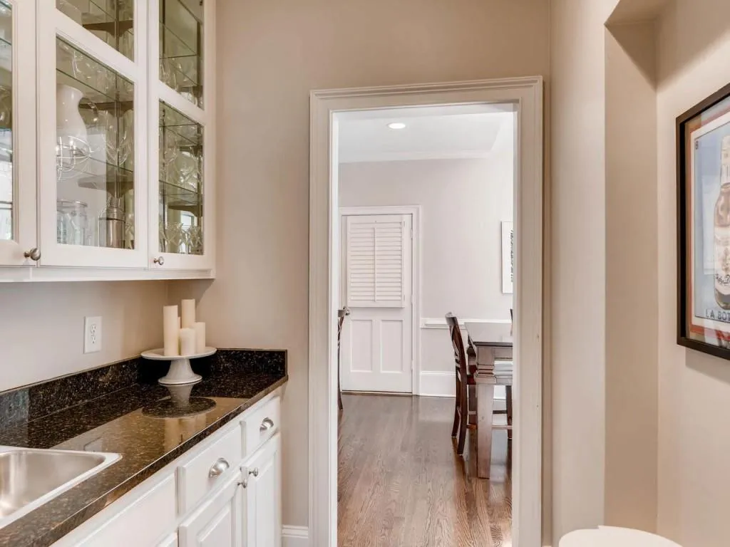 115 Landseer Way, Sandy Springs, Georgia 30350, 5 Bedrooms Bedrooms, ,4 BathroomsBathrooms,Residential,Sold,115 Landseer Way,6010842