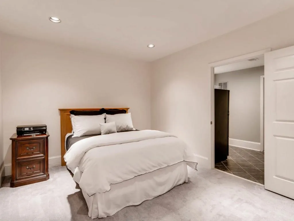 115 Landseer Way, Sandy Springs, Georgia 30350, 5 Bedrooms Bedrooms, ,4 BathroomsBathrooms,Residential,Sold,115 Landseer Way,6010842