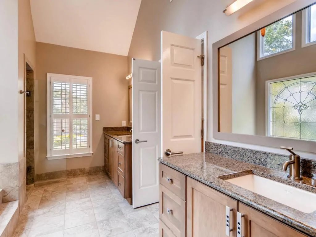 115 Landseer Way, Sandy Springs, Georgia 30350, 5 Bedrooms Bedrooms, ,4 BathroomsBathrooms,Residential,Sold,115 Landseer Way,6010842