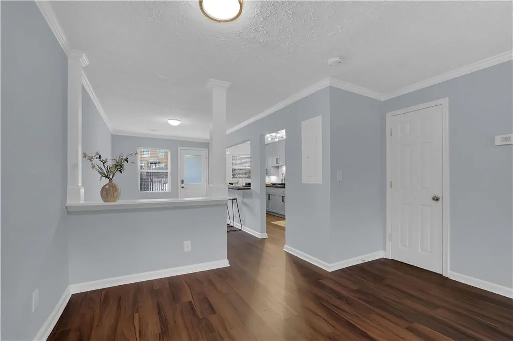 Atlanta, Georgia 30350, 2 Bedrooms Bedrooms, ,2 BathroomsBathrooms,Residential,Sold,7356775