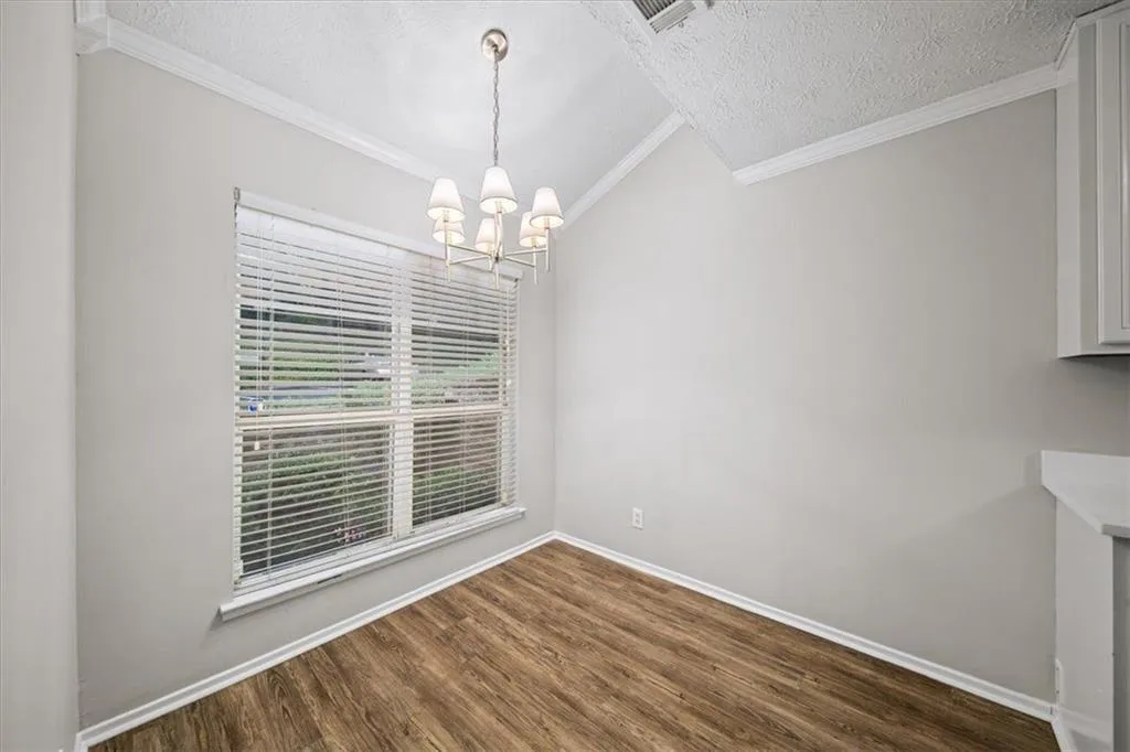 6806 Glenridge Drive Unit E, Atlanta, Georgia 30328, 2 Bedrooms Bedrooms, ,2 BathroomsBathrooms,Residential,For Sale,6806 Glenridge Drive Unit E,7625892