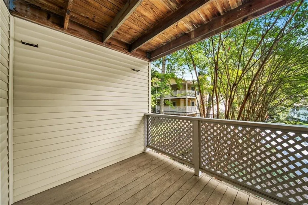6806 Glenridge Drive Unit E, Atlanta, Georgia 30328, 2 Bedrooms Bedrooms, ,2 BathroomsBathrooms,Residential,For Sale,6806 Glenridge Drive Unit E,7625892