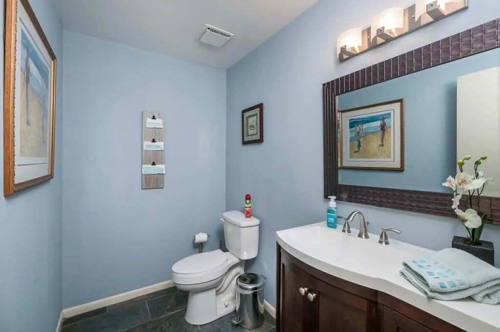 570 Tahoma Drive, Sandy Springs, Georgia 30350, 4 Bedrooms Bedrooms, ,3 BathroomsBathrooms,Residential,Sold,570 Tahoma Drive,5704293