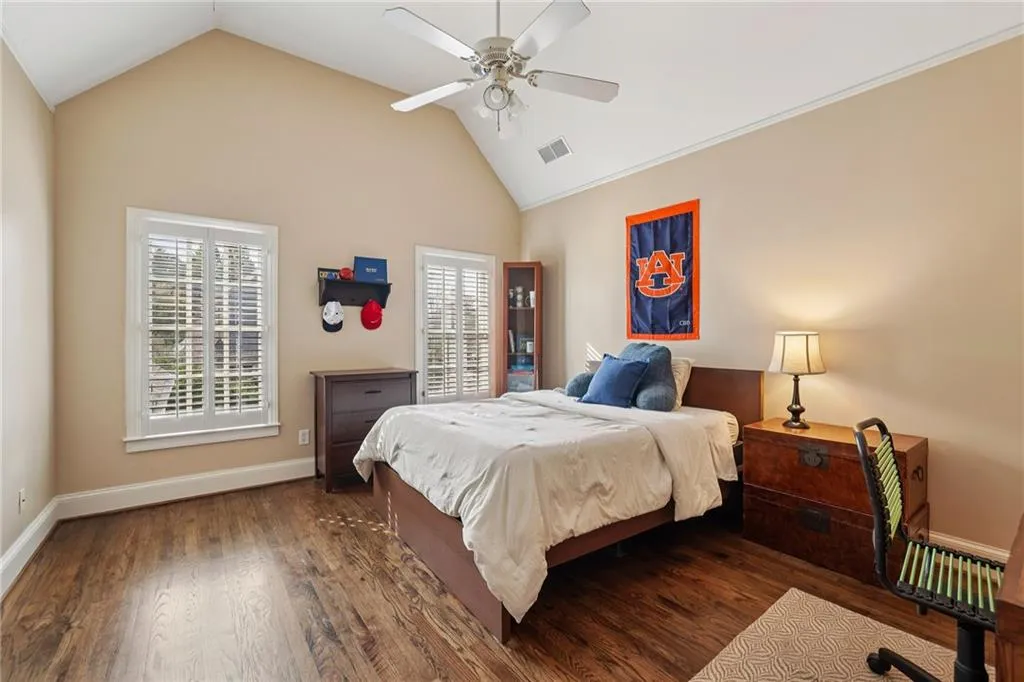 654 Windsor Parkway, Sandy Springs, Georgia 30342, 6 Bedrooms Bedrooms, ,5 BathroomsBathrooms,Residential,For Sale,654 Windsor Parkway,7707547