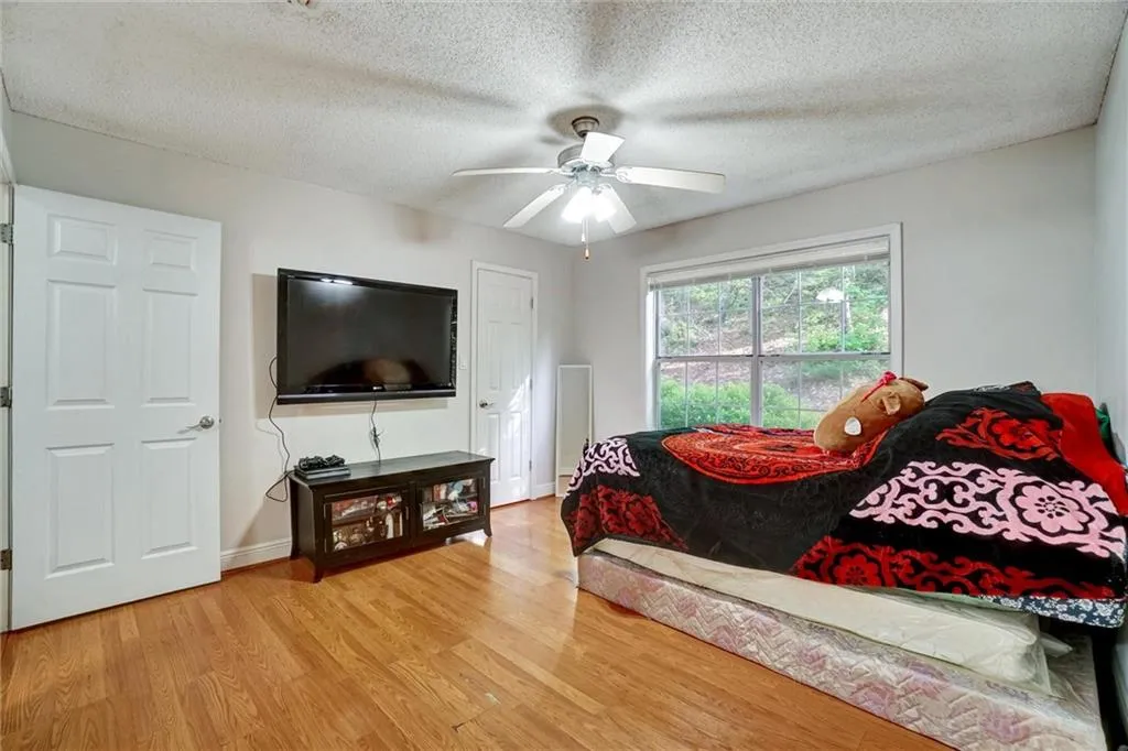 Second Bedroom has Walk-In Closet