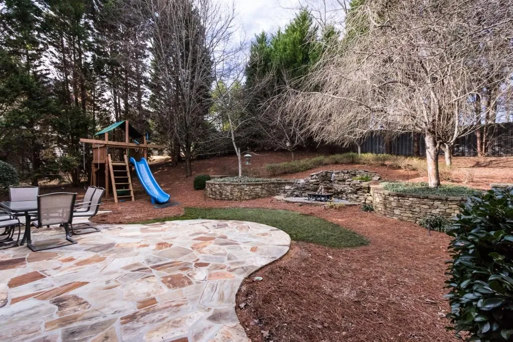 315 Craighead Drive, Sandy Springs, Georgia 30319, 4 Bedrooms Bedrooms, ,3 BathroomsBathrooms,Residential,Sold,315 Craighead Drive,5645165