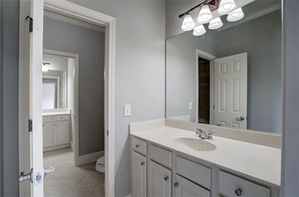 105 Glengate Avenue, Atlanta, Georgia 30328, 4 Bedrooms Bedrooms, ,3 BathroomsBathrooms,Residential,Sold,105 Glengate Avenue,6598057