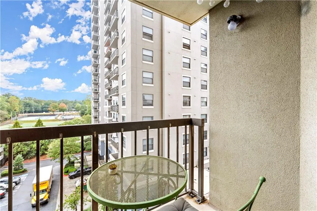 795 Hammond Drive Unit 511, Atlanta, Georgia 30328, 1 Bedroom Bedrooms, ,1 BathroomBathrooms,Residential,Sold,795 Hammond Drive Unit 511,6953169