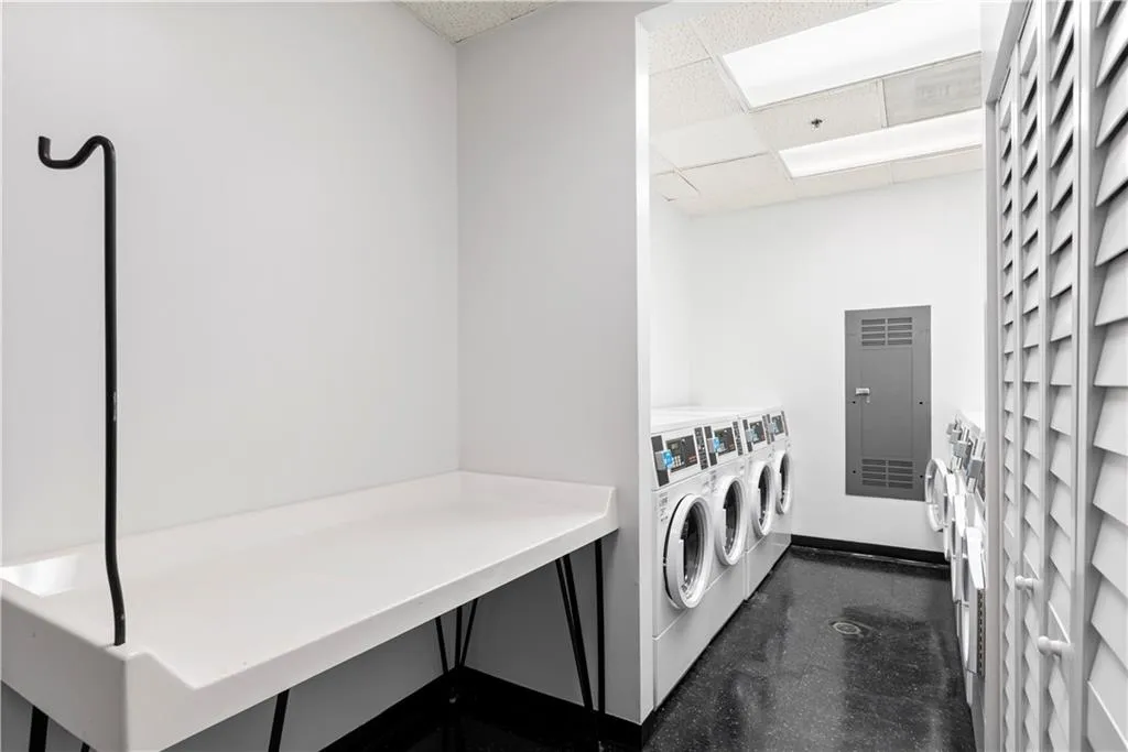 795 Hammond Drive Unit 511, Atlanta, Georgia 30328, 1 Bedroom Bedrooms, ,1 BathroomBathrooms,Residential,Sold,795 Hammond Drive Unit 511,6953169