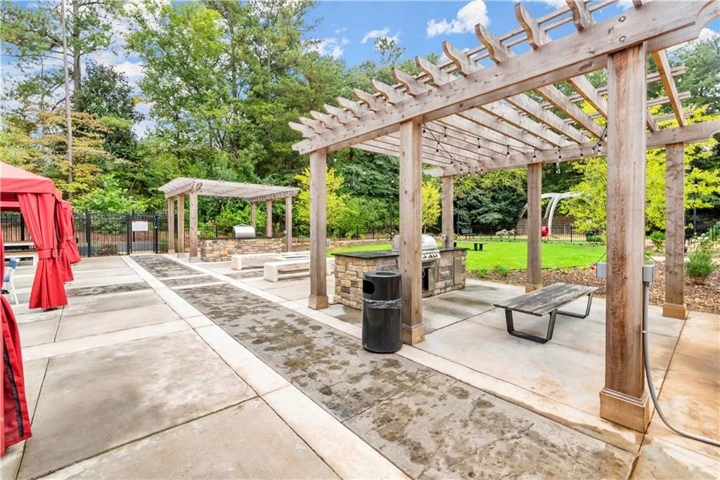 795 Hammond Drive Unit 511, Atlanta, Georgia 30328, 1 Bedroom Bedrooms, ,1 BathroomBathrooms,Residential,Sold,795 Hammond Drive Unit 511,6953169