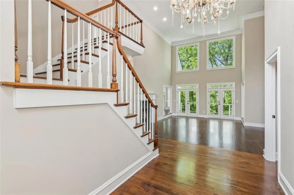4217 Wieuca Overlook Ne, Atlanta, Georgia 30342, 5 Bedrooms Bedrooms, ,5 BathroomsBathrooms,Residential,For Sale,4217 Wieuca Overlook Ne,7580152