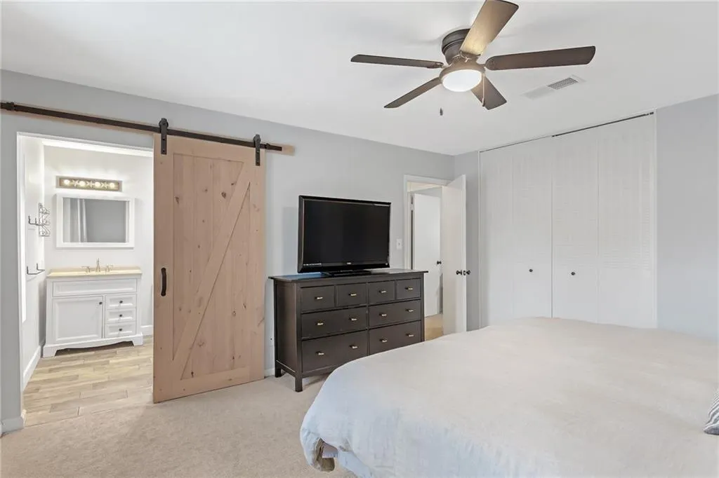 12 Surry County Place Nw, Atlanta, Georgia 30318, 2 Bedrooms Bedrooms, 0 ,2 BathroomsBathrooms,Residential,For Sale,12 Surry County Place Nw,7725887