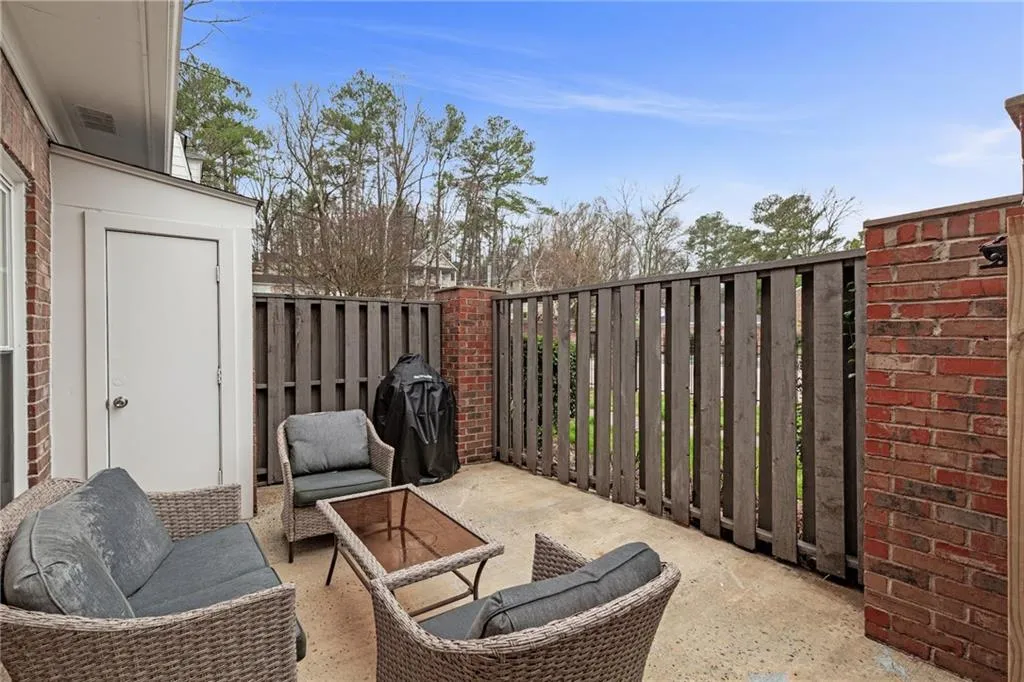 12 Surry County Place Nw, Atlanta, Georgia 30318, 2 Bedrooms Bedrooms, 0 ,2 BathroomsBathrooms,Residential,For Sale,12 Surry County Place Nw,7725887