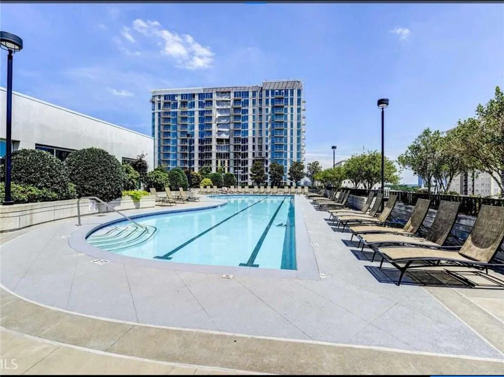 250 Pharr Road Ne Unit 814, Atlanta, Georgia 30305, 1 Bedroom Bedrooms, ,1 BathroomBathrooms,Residential,Sold,250 Pharr Road Ne Unit 814,6010034