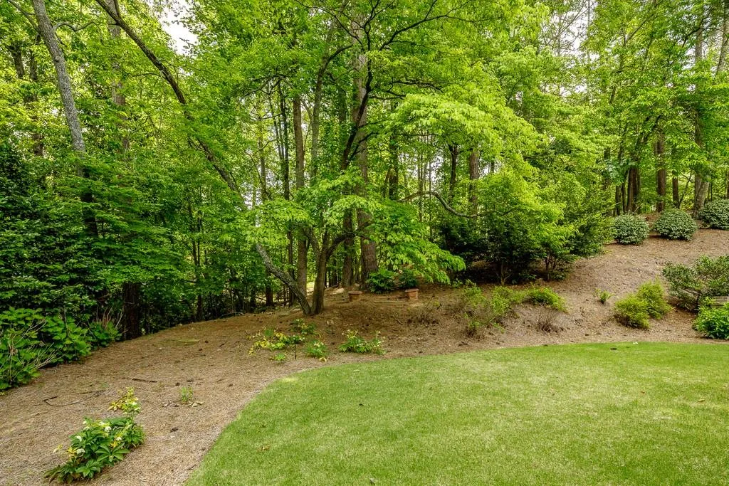 3445 Spalding Drive, Sandy Springs, Georgia 30350, 6 Bedrooms Bedrooms, ,3 BathroomsBathrooms,Residential,Sold,3445 Spalding Drive,6725369