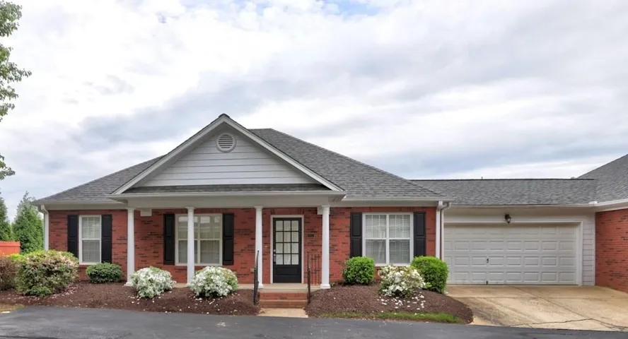 512 Courtyard Way, Woodstock, Georgia 30189