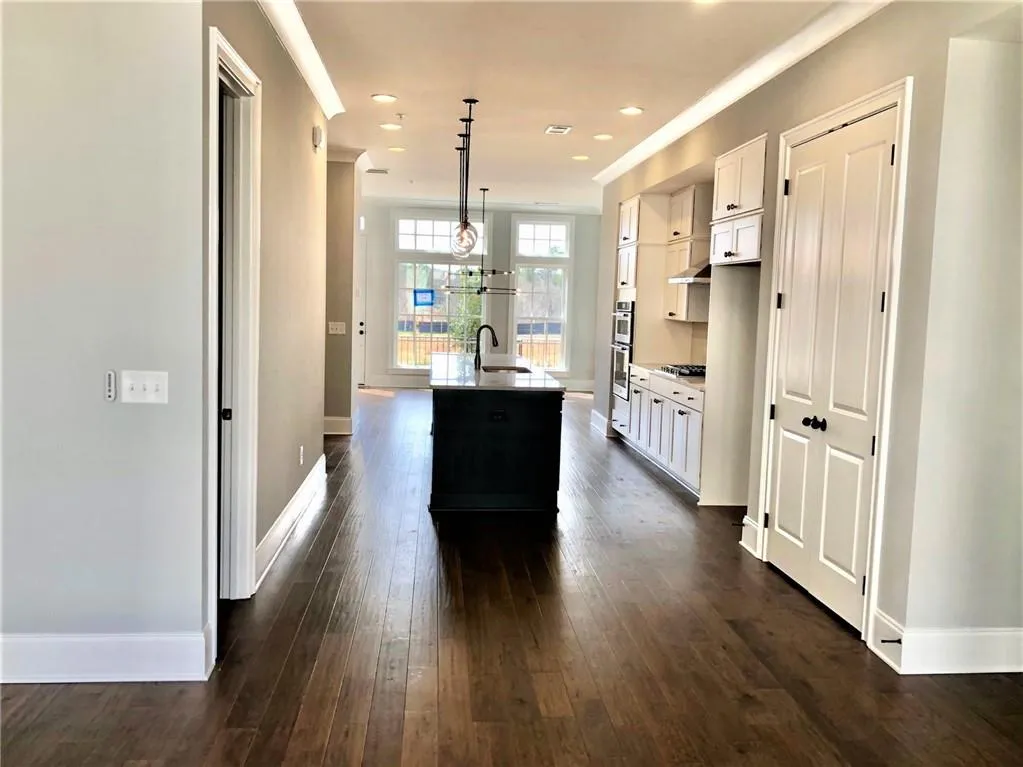 6813 Crescendo Court Unit 247, Sandy Springs, Georgia 30328, 3 Bedrooms Bedrooms, ,3 BathroomsBathrooms,Residential,Sold,6813 Crescendo Court Unit 247,6695535