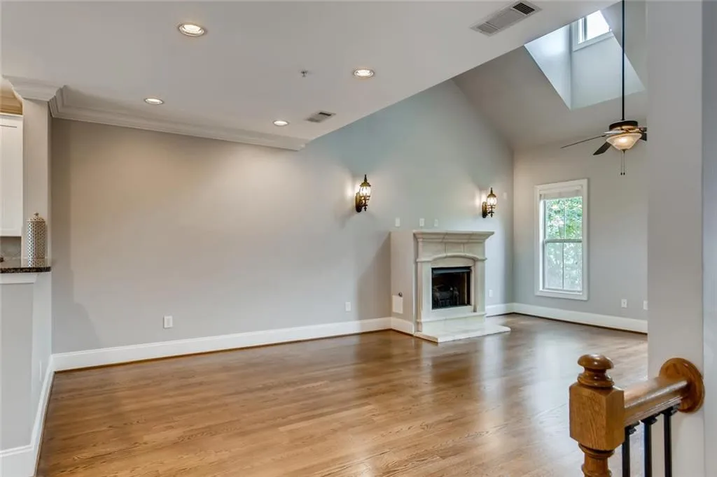 815 Perennial Drive, Sandy Springs, Georgia 30328, 3 Bedrooms Bedrooms, ,3 BathroomsBathrooms,Residential,Sold,815 Perennial Drive,6748901