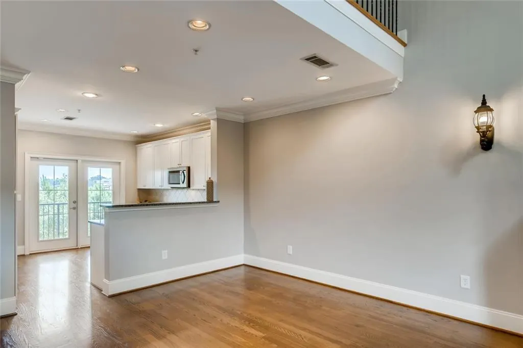 815 Perennial Drive, Sandy Springs, Georgia 30328, 3 Bedrooms Bedrooms, ,3 BathroomsBathrooms,Residential,Sold,815 Perennial Drive,6748901