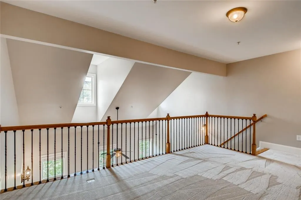 815 Perennial Drive, Sandy Springs, Georgia 30328, 3 Bedrooms Bedrooms, ,3 BathroomsBathrooms,Residential,Sold,815 Perennial Drive,6748901