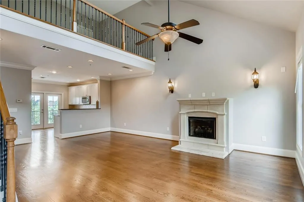 815 Perennial Drive, Sandy Springs, Georgia 30328, 3 Bedrooms Bedrooms, ,3 BathroomsBathrooms,Residential,Sold,815 Perennial Drive,6748901