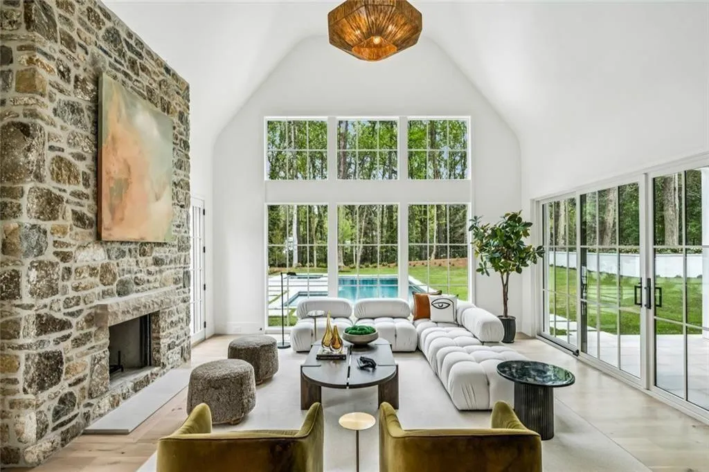 3167 Rilman Road Nw, Atlanta, Georgia 30327, 6 Bedrooms Bedrooms, 0 ,6 BathroomsBathrooms,Residential,For Sale,3167 Rilman Road Nw,7747971
